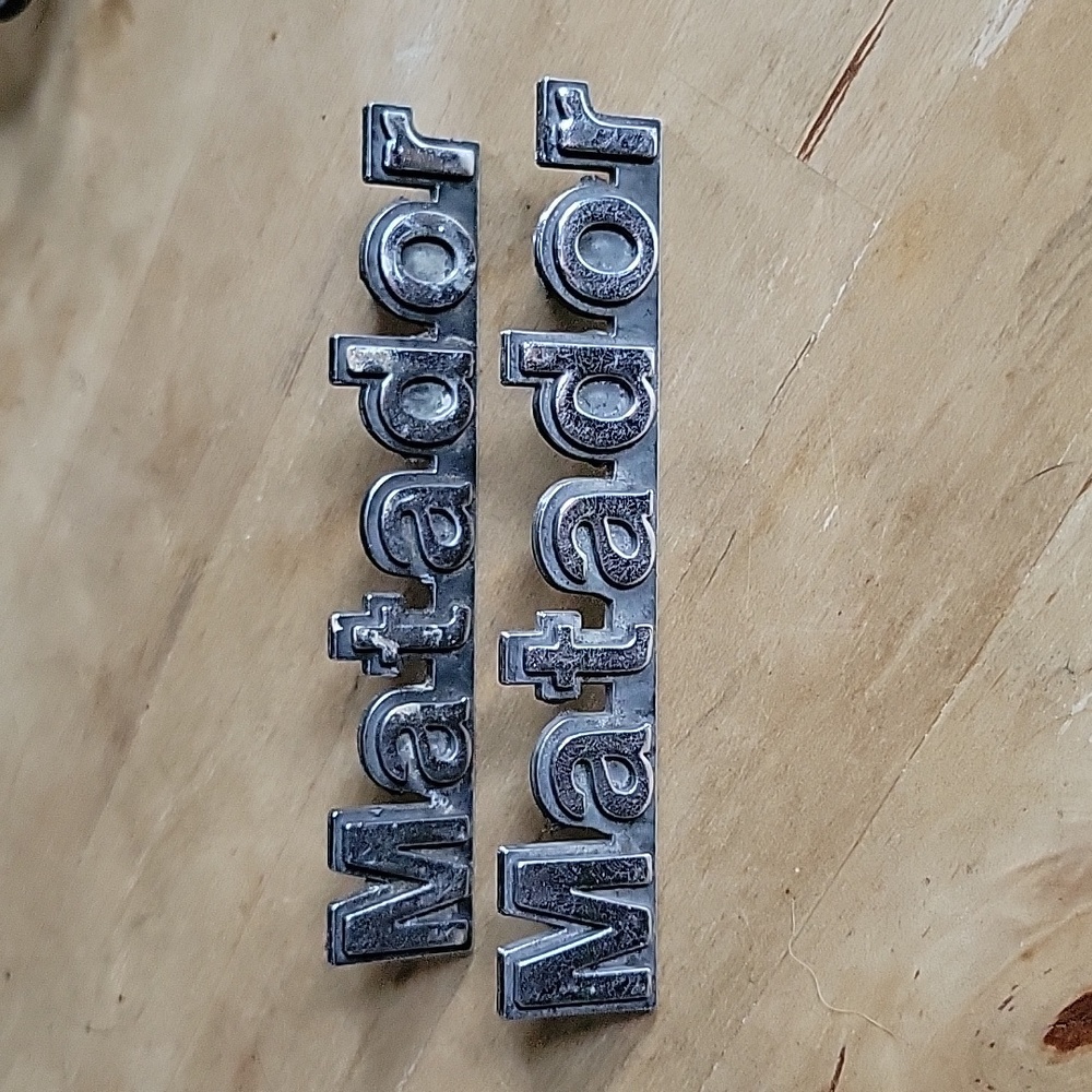 Matador Car Emblem Set of 2